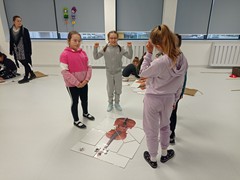 Z lasowiackiej zagrody – źródła folkloru lasowiackiego (4)